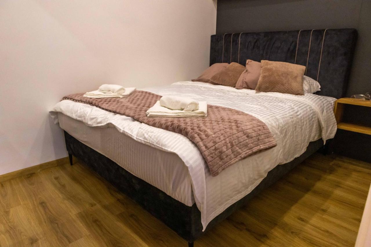 Rubikon Free Parking Apartmani Dusanovac Exterior foto